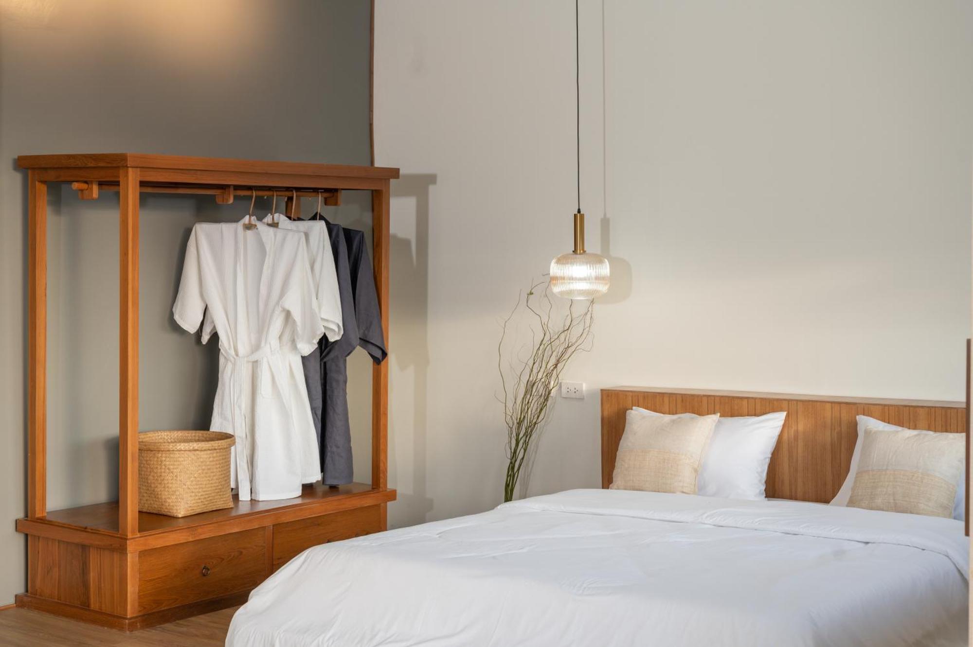 Nai R Kaad Hotel Csiangmaj Szoba fotó